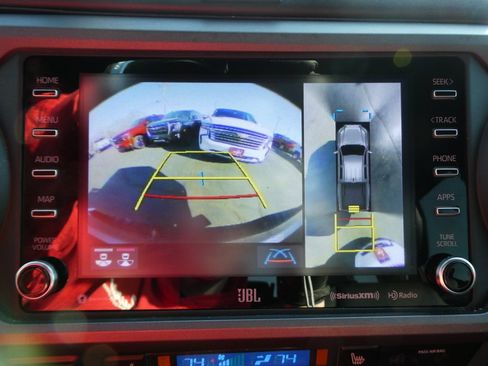 Used 2023 Toyota Tacoma TRD Off-Road image 27