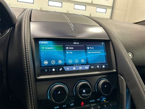 Used 2022 Jaguar F-TYPE R-Dynamic image 22