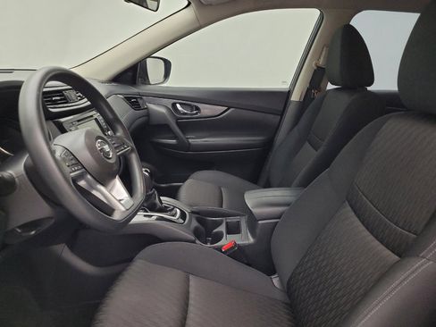 Used 2018 Nissan Rogue S FWD image 17