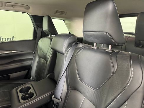 Used 2023 INFINITI QX60 Luxe AWD/4WD image 11