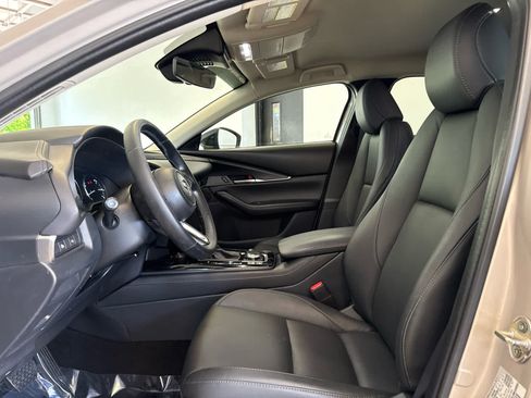Certified 2024 MAZDA CX-30 AWD 2.5 S w/ Select Sport Pkg image 11