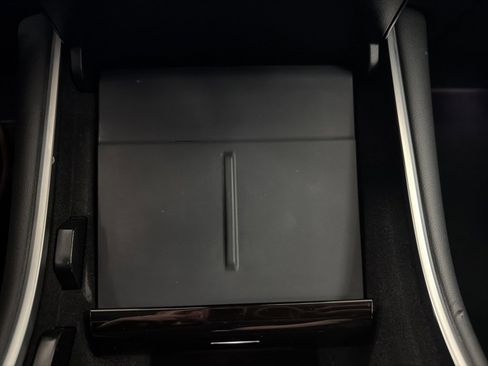 Used 2020 Tesla Model 3 Long Range image 16