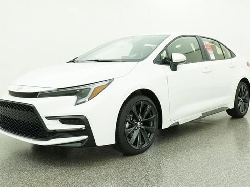 New 2026 Toyota Corolla SE FWD image 18