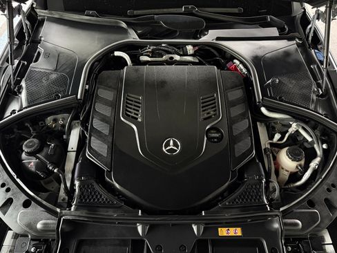 Used 2024 Mercedes-Benz S 580 4MATIC Sedan image 44