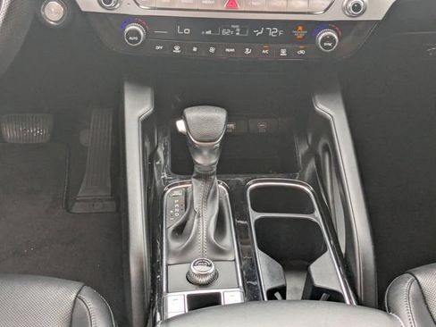 Certified 2023 Kia Telluride LX FWD image 20