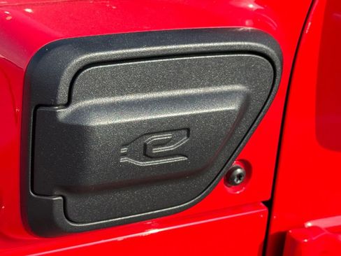Certified 2025 Jeep Wrangler Unlimited Sport S 4xe AWD/4WD image 19