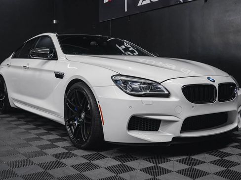 Used 2016 BMW M6 Gran Coupe w/ Executive Package RWD image 29