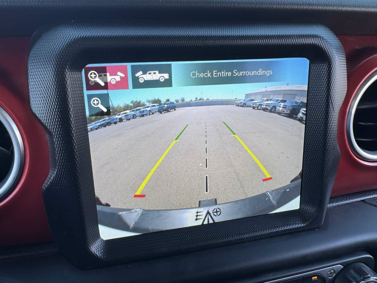 Used 2020 Jeep Gladiator Rubicon AWD/4WD image 35