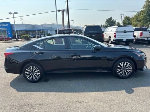Used 2026 Nissan Altima 2.5 SV AWD/4WD image 6