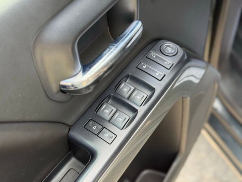 Used 2018 Chevrolet Silverado 1500 LT w/ All Star Edition AWD/4WD image 14