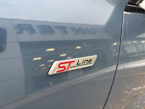 Used 2023 Ford Escape ST-Line Select w/ Tech Pack #2 image 3