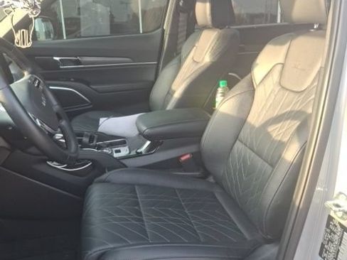 Used 2025 Kia Telluride SX X-Line AWD/4WD image 13