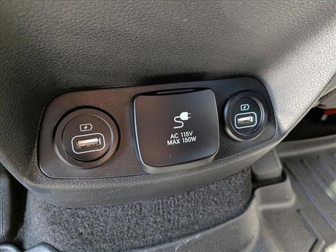 Certified 2022 Hyundai Santa Fe Limited image 25