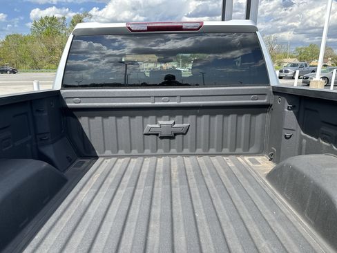 Certified 2021 Chevrolet Silverado 1500 Custom w/ Rally Edition AWD/4WD image 23