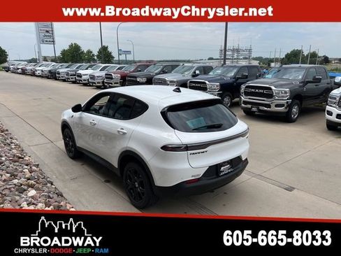 Used 2024 Dodge Hornet GT w/ GT Blacktop Package image 7