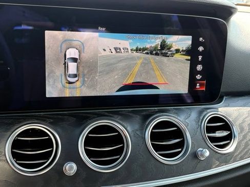 Used 2021 Mercedes-Benz E 450 4MATIC Sedan image 15