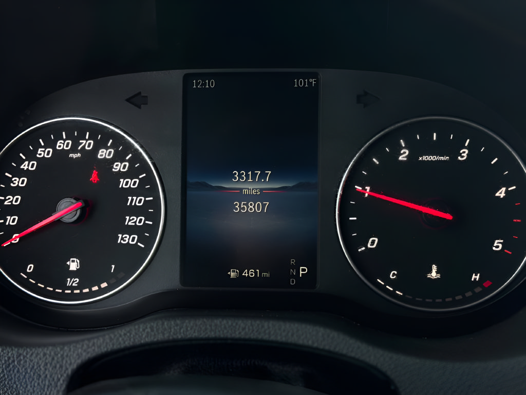 Used 2025 Mercedes-Benz Sprinter 2500 image 12