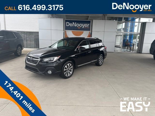 Used 2018 Subaru Outback 3.6R Touring AWD/4WD image 1