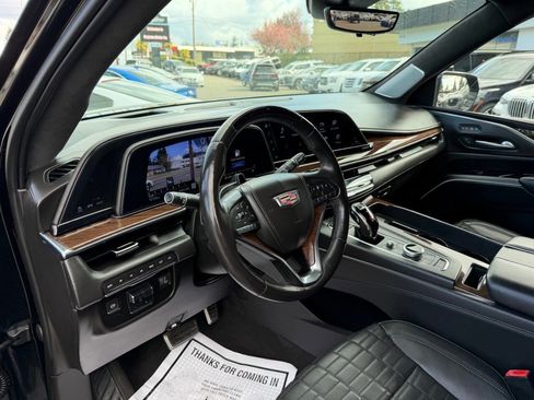 Used 2022 Cadillac Escalade Sport Platinum image 42