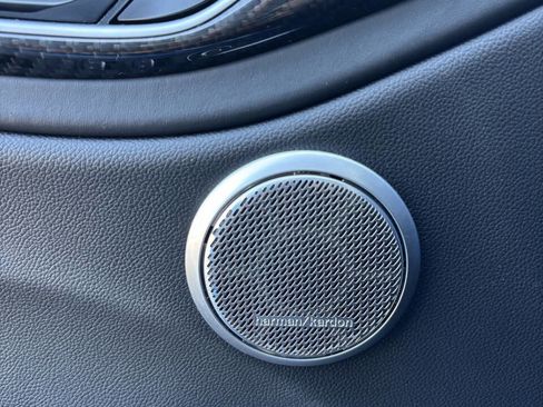 Used 2017 Alfa Romeo Giulia Quadrifoglio image 19