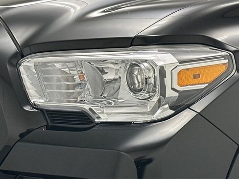Used 2023 Toyota Tacoma SR5 image 21