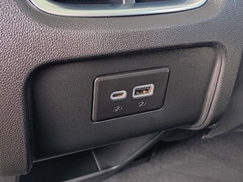 Used 2022 Chevrolet Blazer LT image 26