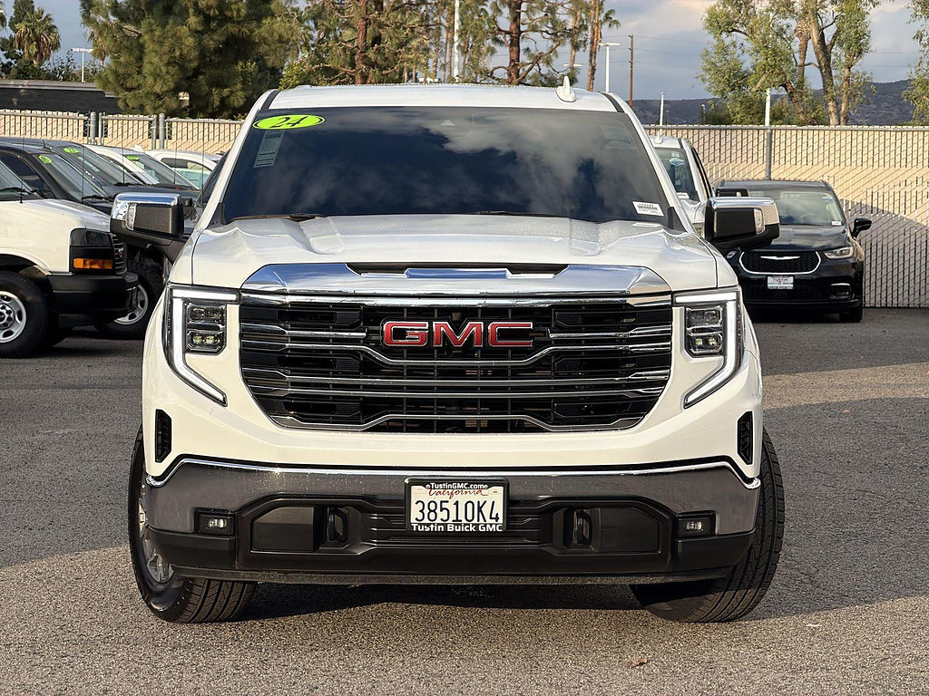 Used 2024 GMC Sierra 1500 SLT RWD image 2