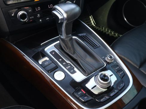 Used 2016 Audi Q5 2.0T Premium Plus w/ Technology Package image 26