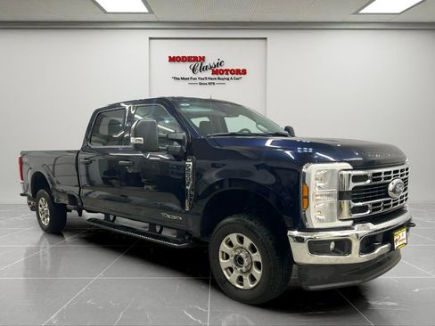 Used 2024 Ford F250 XLT image 1