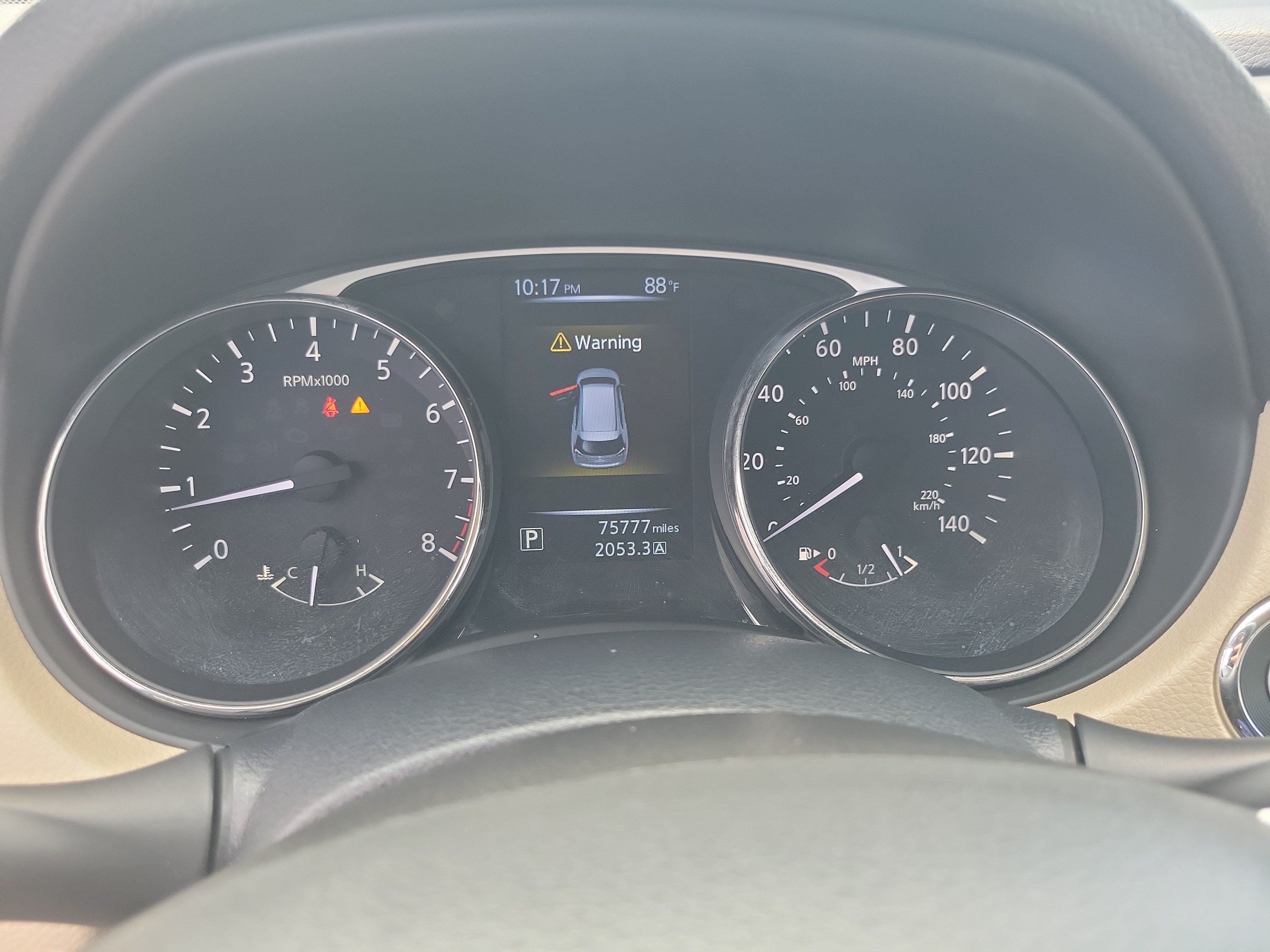 Used 2016 Nissan Rogue SV AWD/4WD image 24