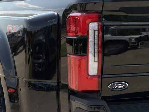 New 2026 Ford F350 Platinum AWD/4WD image 11