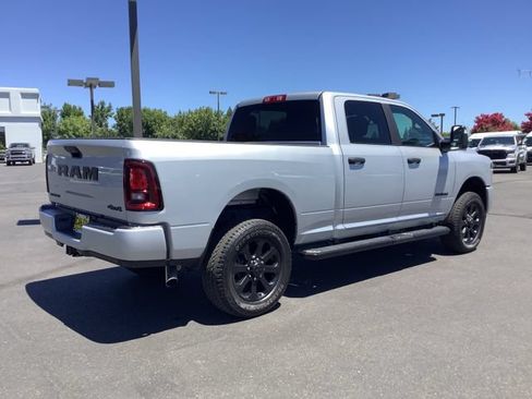 Used 2026 RAM 2500 Big Horn AWD/4WD image 31