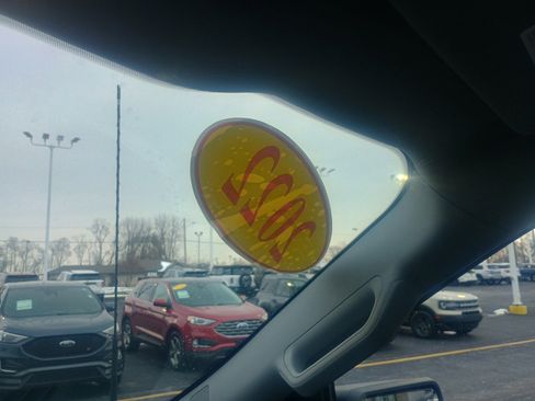 Certified 2022 Ford F150 XLT w/ Equipment Group 302A High image 30