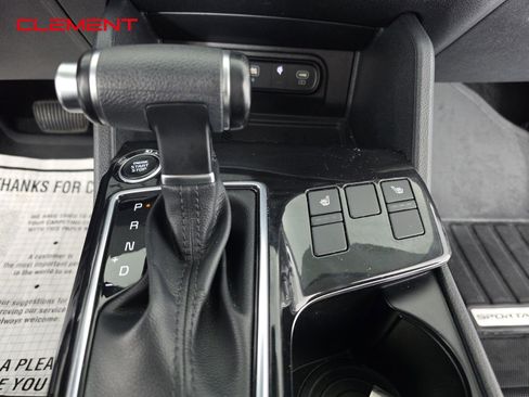 Used 2023 Kia Sportage EX image 20