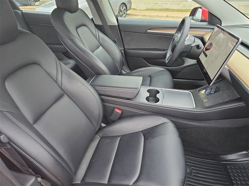 Used 2022 Tesla Model 3 image 10