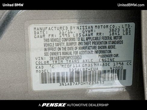 Used 2017 Nissan Sentra S image 11