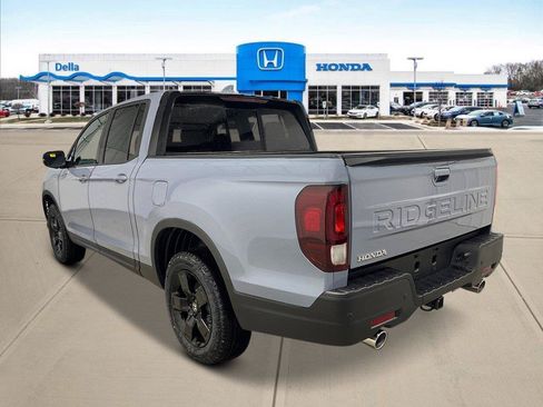 New 2026 Honda Ridgeline Black Edition image 5