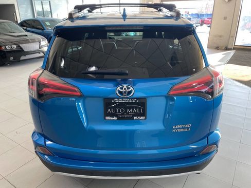 Used 2018 Toyota RAV4 Limited w/ Advanced Technology Package image 6