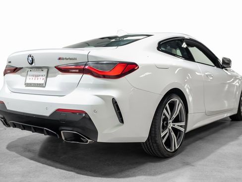 Used 2023 BMW 440i xDrive Coupe w/ Premium Package image 13