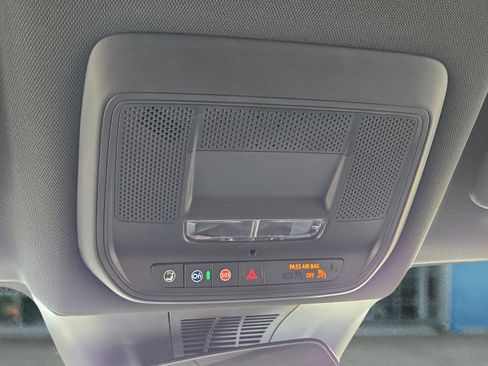 Used 2024 Chevrolet Blazer EV LT image 26