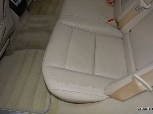 Used 2013 Mercedes-Benz S 550 4MATIC image 16
