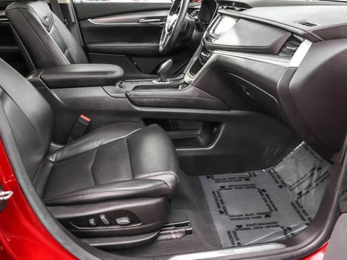 Used 2018 Cadillac XT5 Premium Luxury image 36
