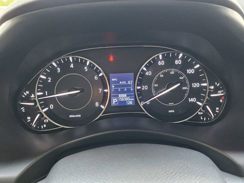 Used 2020 Nissan Armada SL w/ Premium Package image 23