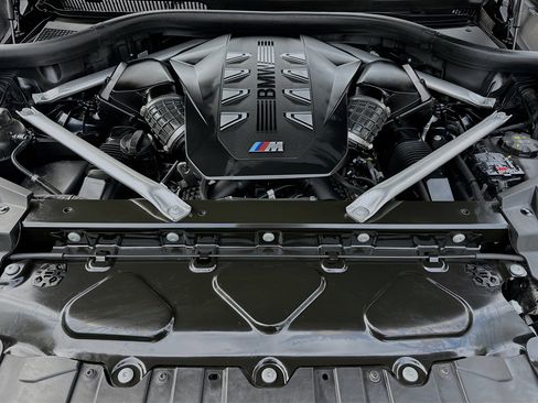 Used 2024 BMW X5 M60i image 34