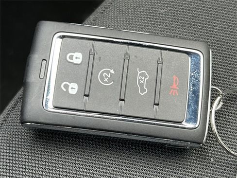 New 2025 Jeep Grand Cherokee L Laredo w/ Luxury Tech Group I image 32