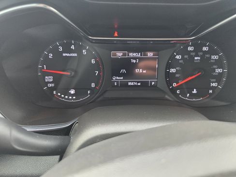 Used 2021 Chevrolet TrailBlazer ACTIV w/ Convenience Package image 17