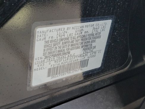 Certified 2024 Nissan Kicks S FWD image 30