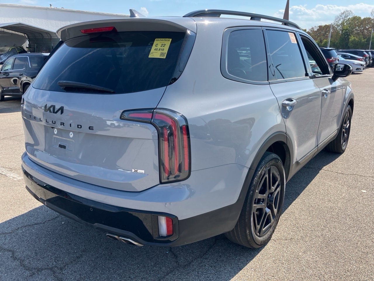 Used 2025 Kia Telluride SX X-Line AWD/4WD image 4
