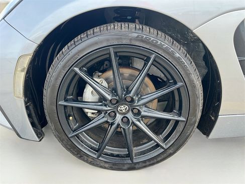 Used 2023 Toyota GR86 Premium image 30