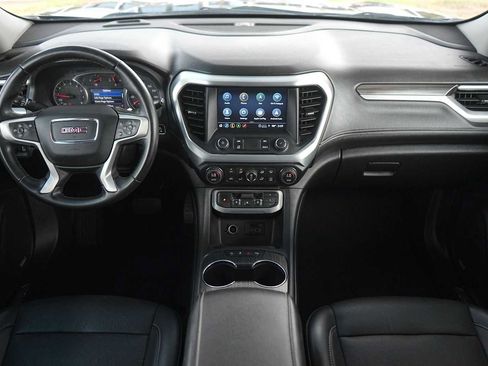 Used 2023 GMC Acadia SLT FWD image 10